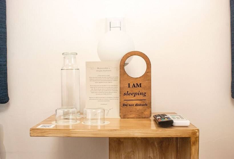 هتل Mestizo Antigua