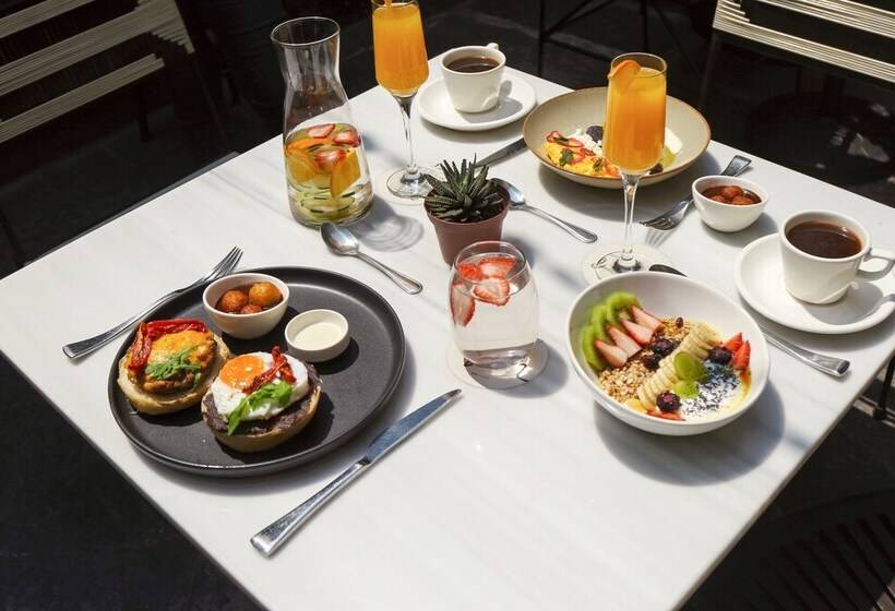 هتل Mestizo Antigua