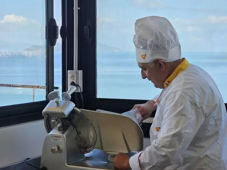 هتل Valza Boutique