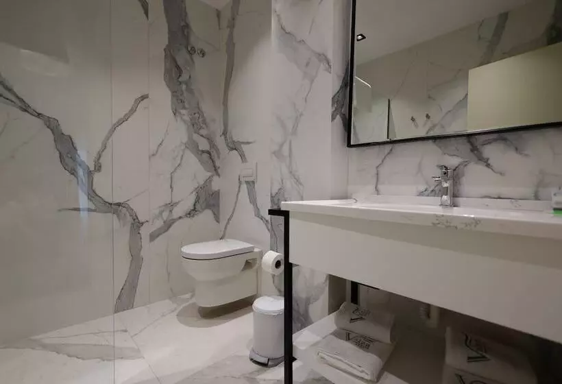 هتل Valza Boutique