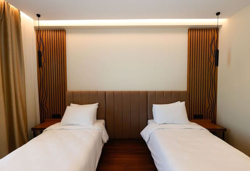 هتل Valza Boutique