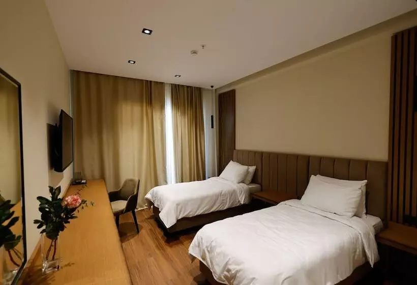 هتل Valza Boutique