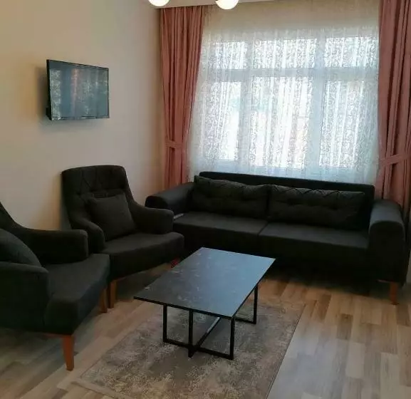 Majestic Suites