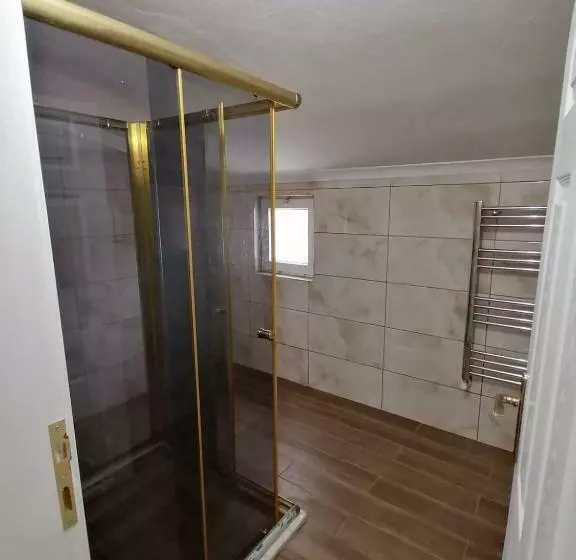 Majestic Suites