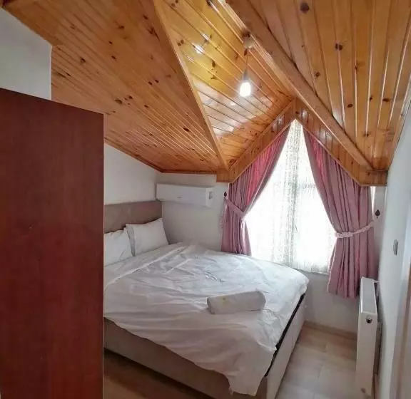 Majestic Suites