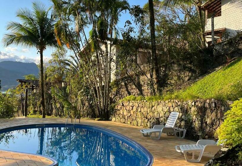 پانسیون Pousada Chalés Sinbad