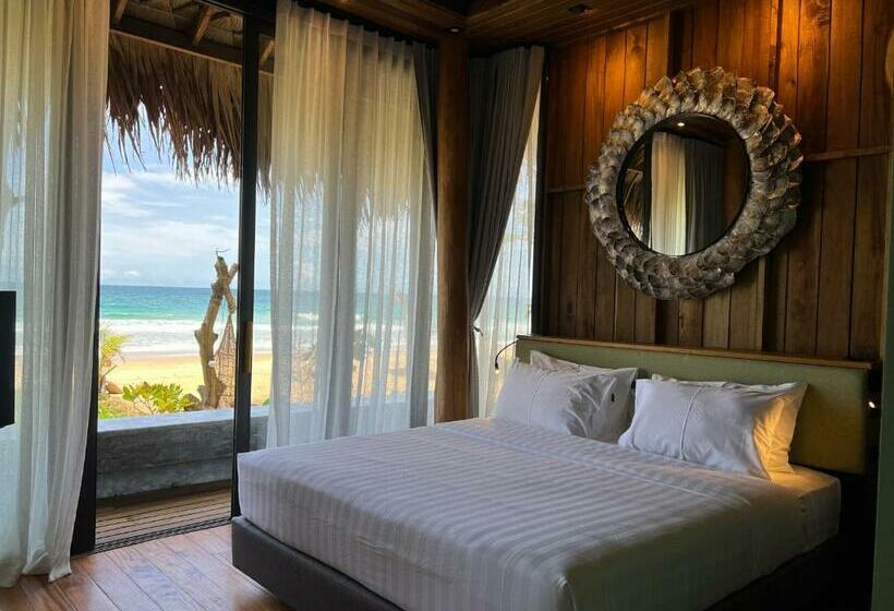 リゾートホテル Sealord Naithon Beachfront Villa