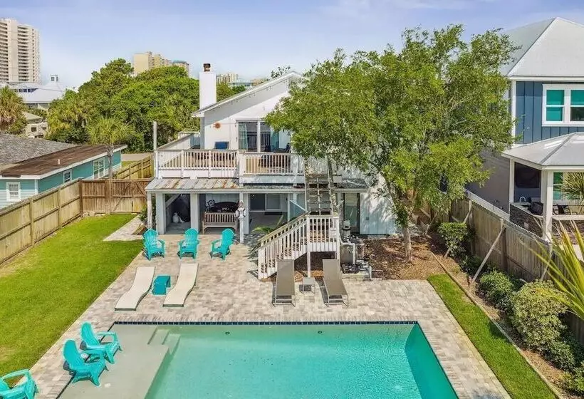 Bid A Wee Beach Home