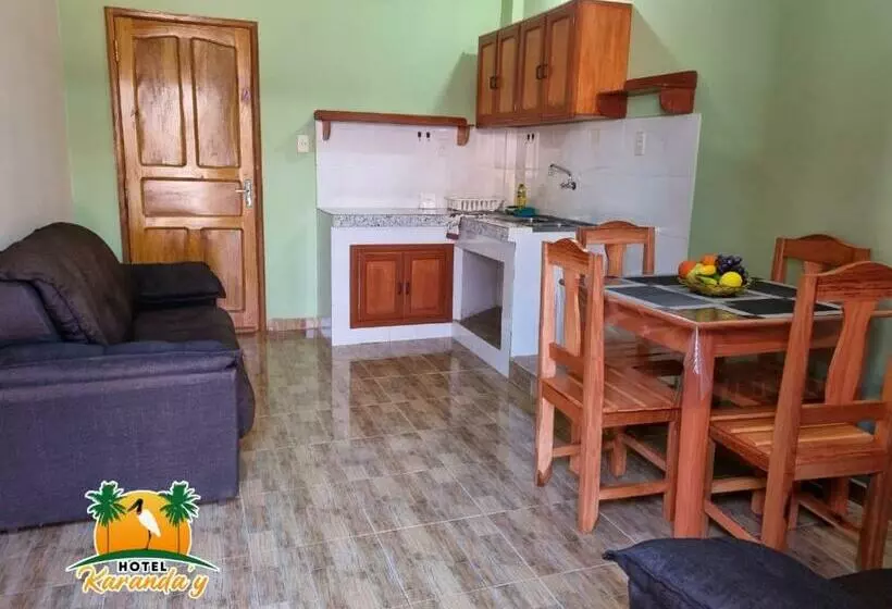 هاستل Karanda´y