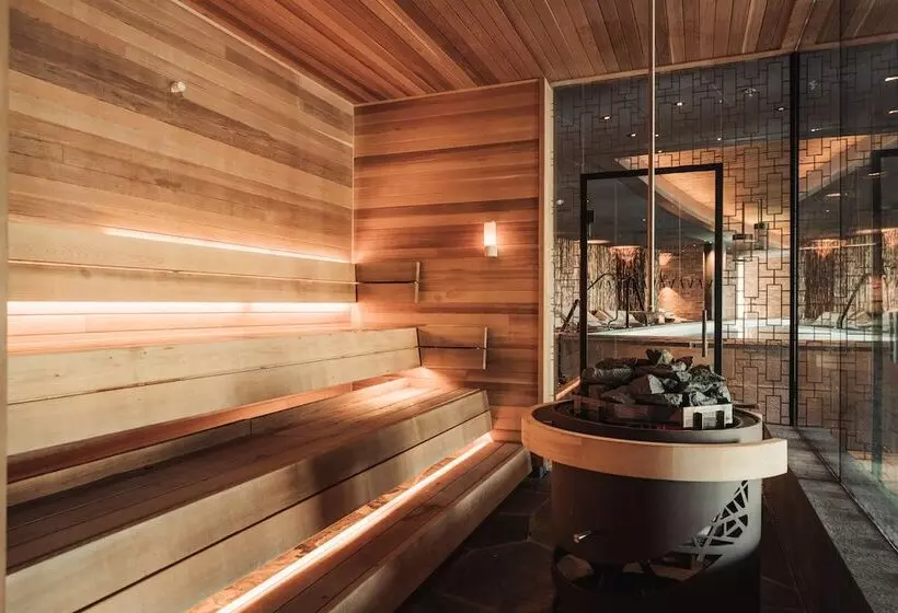 Ad Astra By Elite   Hotel, Spa & Resort