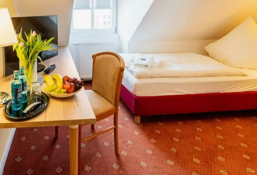 Hotelli Pension Schlossblick