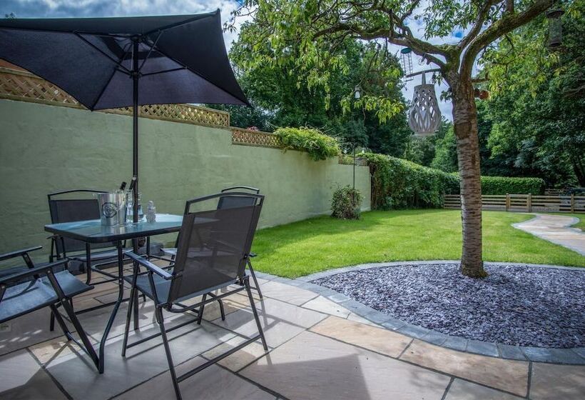 Wern Y Glais 2 Bedroom Cottage Glais