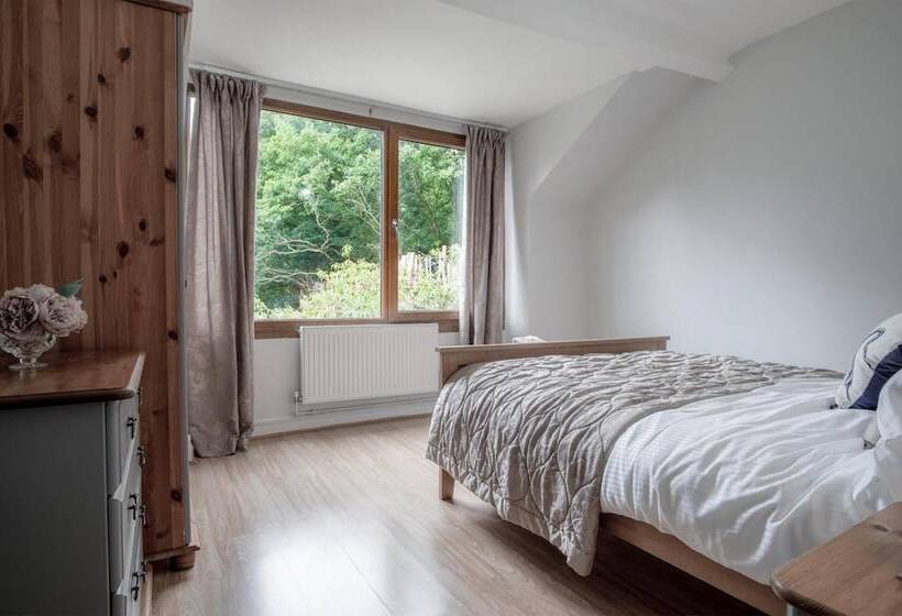 Wern Y Glais 2 Bedroom Cottage Glais