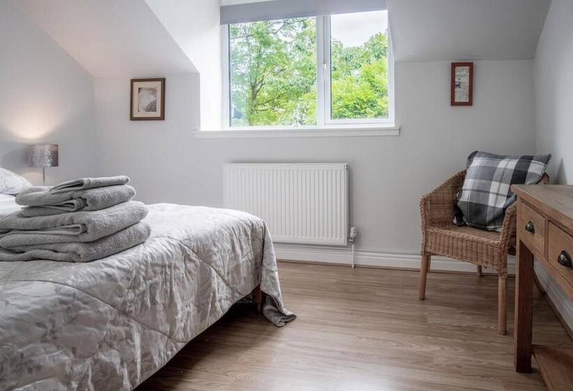 Wern Y Glais 2 Bedroom Cottage Glais