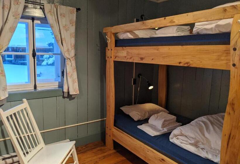 فندق صغير Auberge De Jeunesse Du Domaine à Liguori