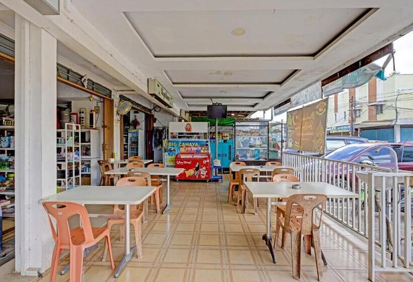 Hotel Collection O 91533 Get Inn