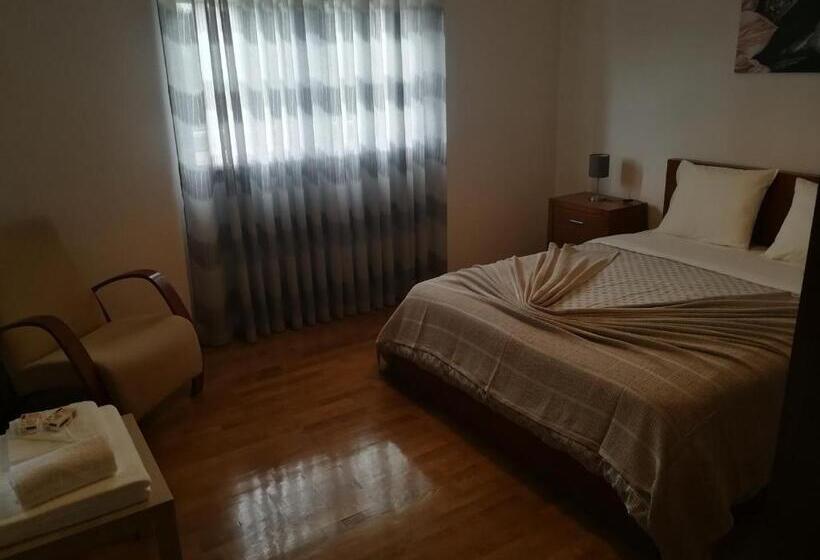 بنسيون Abrigo Das Andorinhas