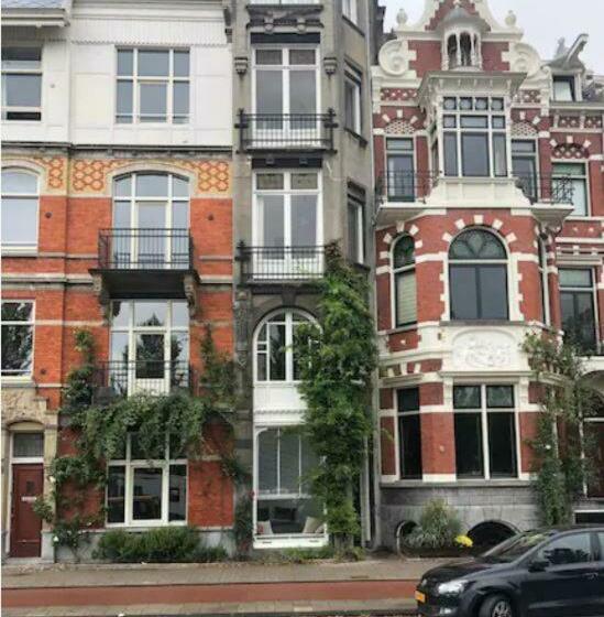 Пансион Lovely Small Apartment In  De Pijp