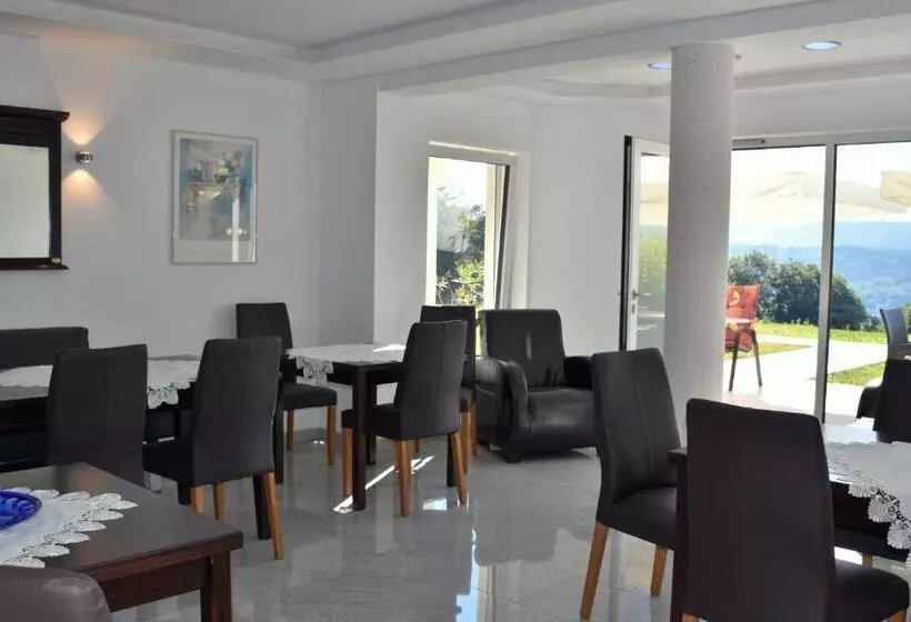 Aparthotel Claudia