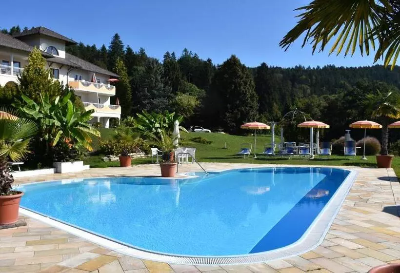 Aparthotel Claudia
