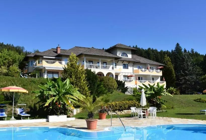 Aparthotel Claudia