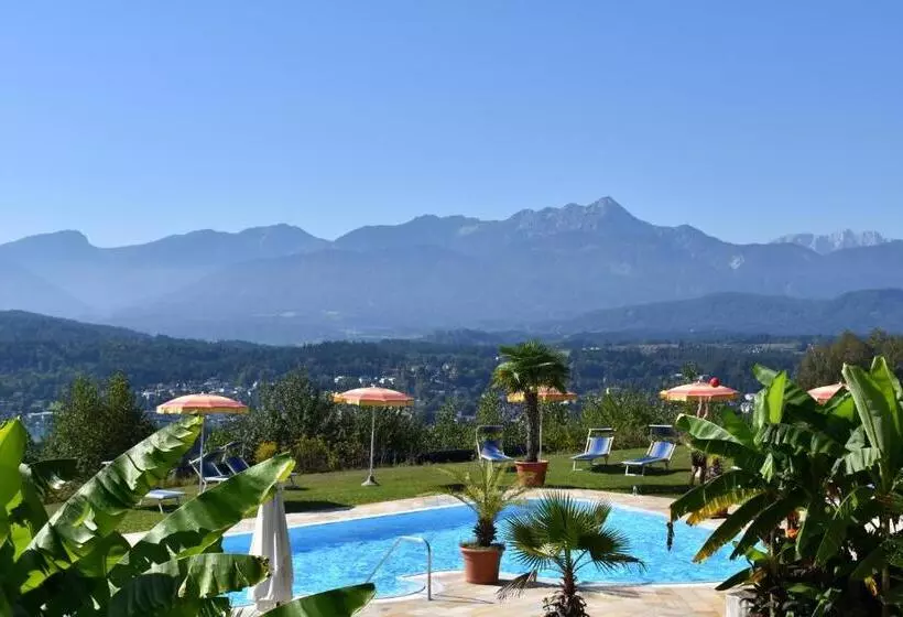 Aparthotel Claudia