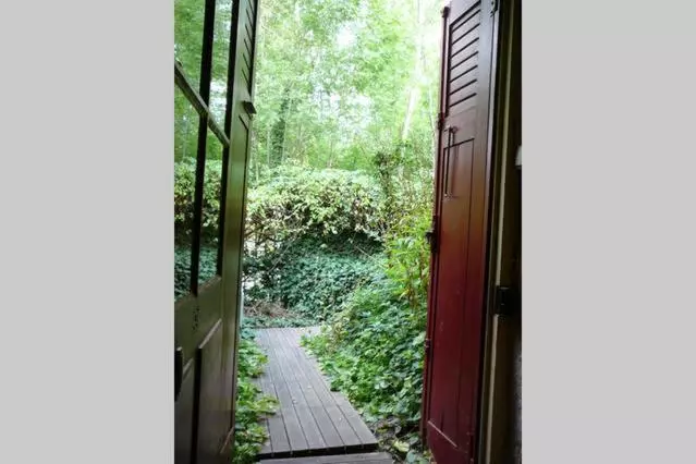 Aamiaismajoitus (B&B) Chambre D Hote Le Theron