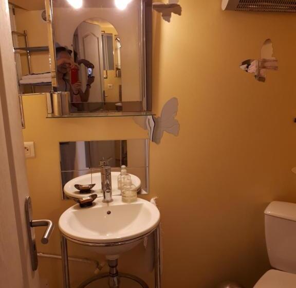 צימר Chambre D Hote Le Theron