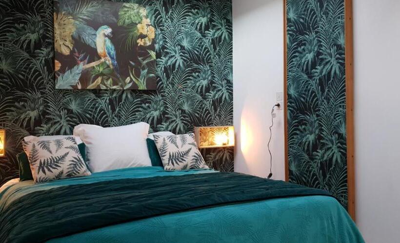 Bed and Breakfast Nature & Chateaux