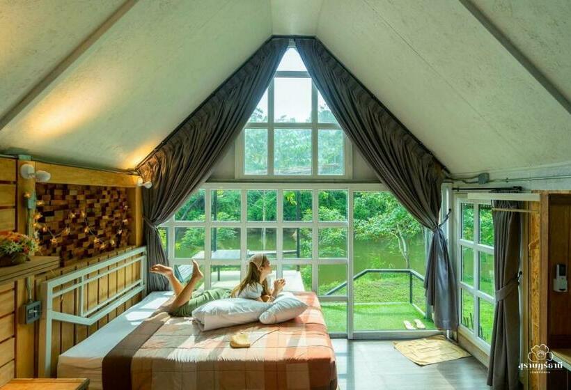 Chiewlan Camp And Resort