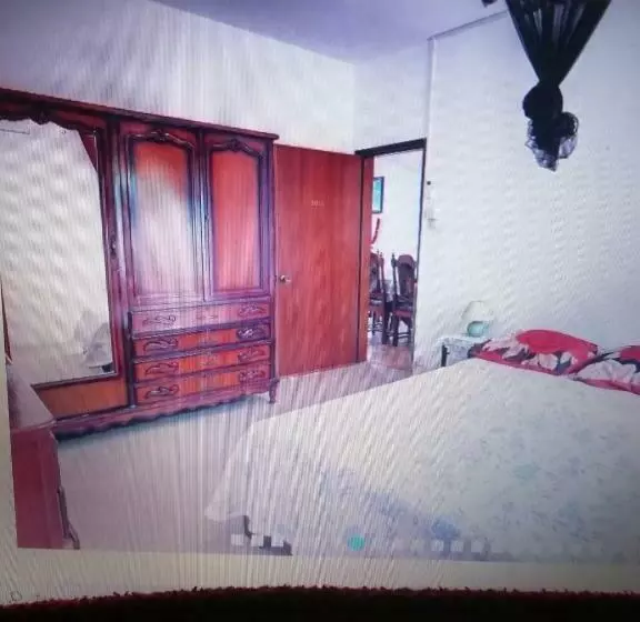 پانسیون Appartement Privatif   Villa Isora Paradise