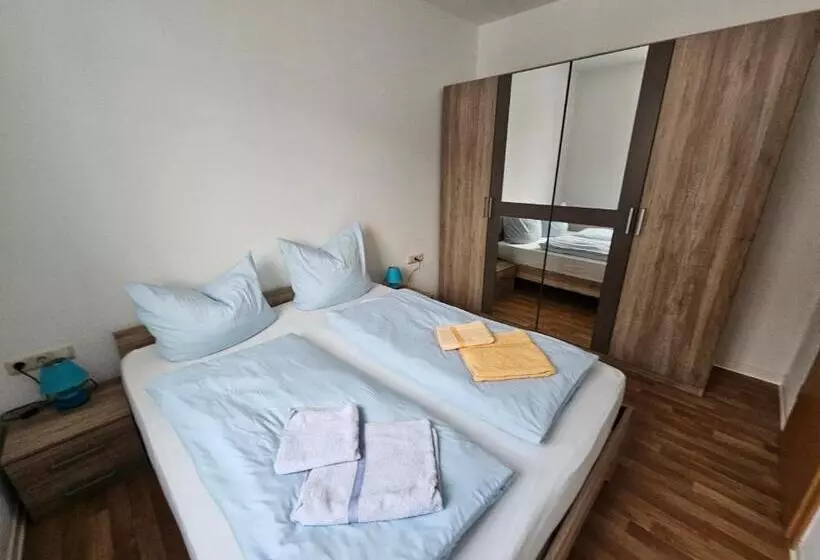 Bed and Breakfast Siggis Pension   Apartments