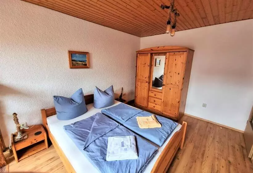 Bed and Breakfast Siggis Pension   Apartments