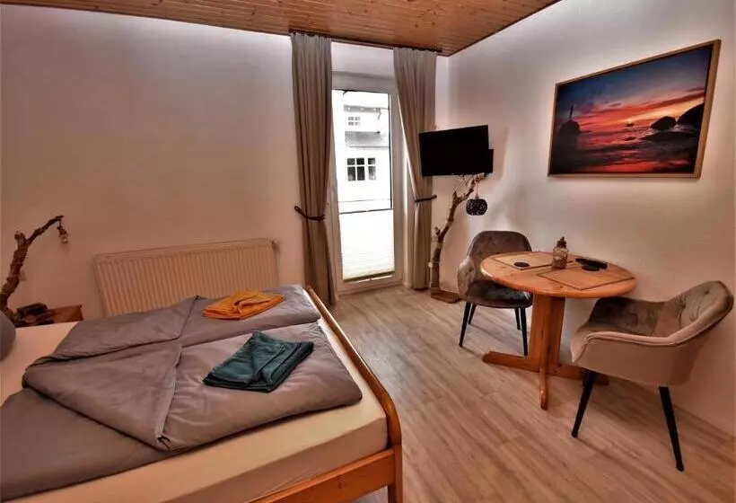 Bed and Breakfast Siggis Pension   Apartments