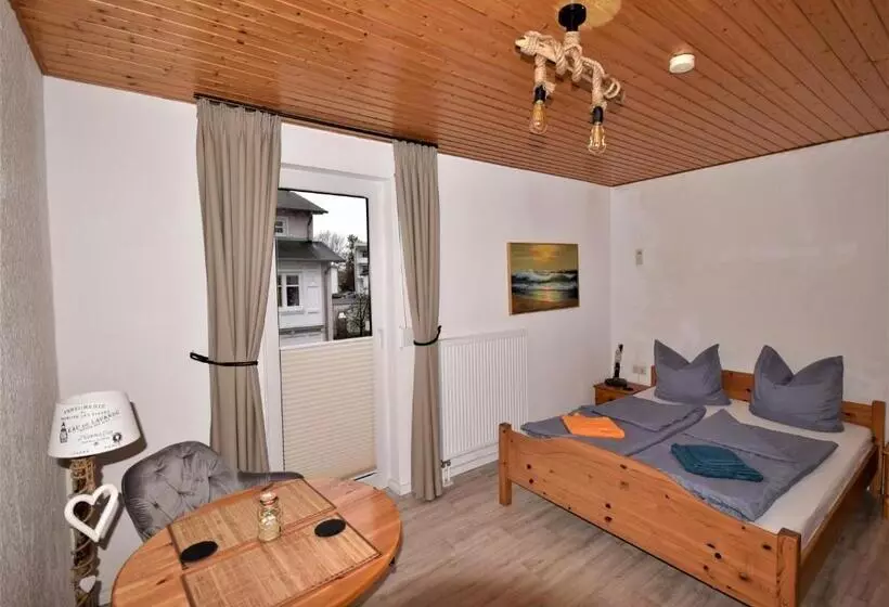 Bed and Breakfast Siggis Pension   Apartments