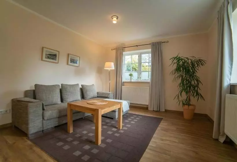 Haus Stoertebeker Appartements   Hotel Garni, Seebad Lubmin