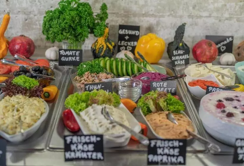 هتل Big Mama Berlin