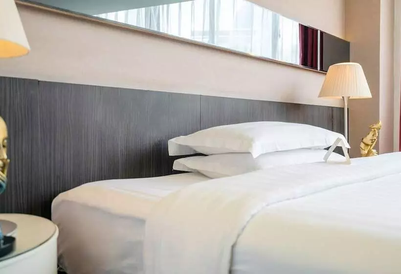 هتل Chongqing Kaoyu