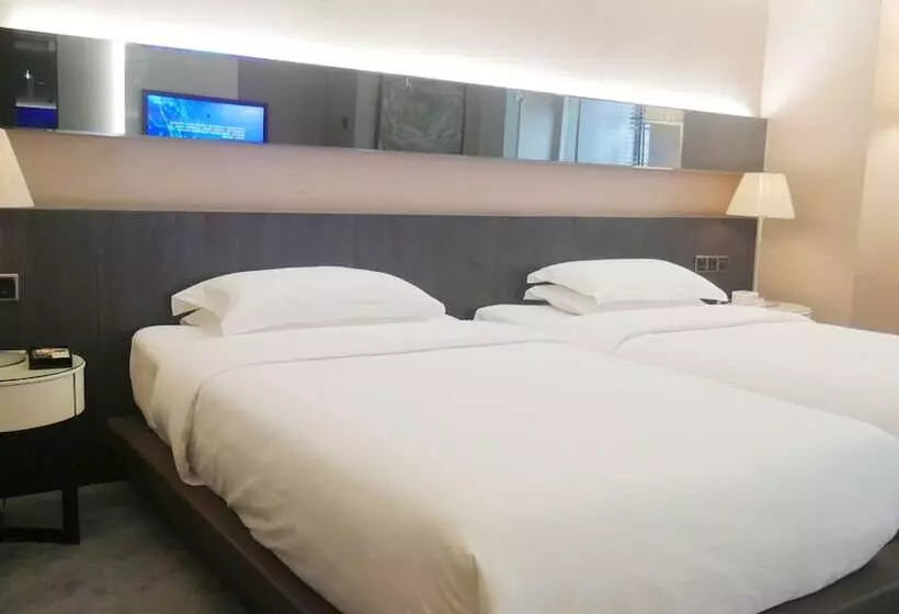 هتل Chongqing Kaoyu