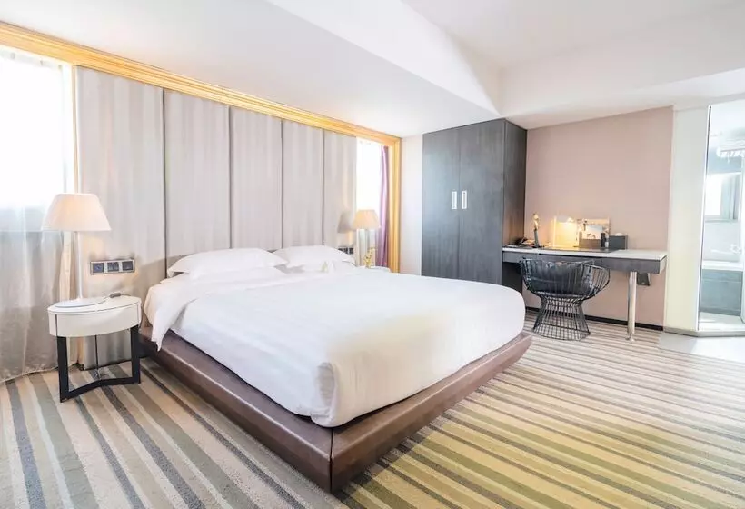 هتل Chongqing Kaoyu