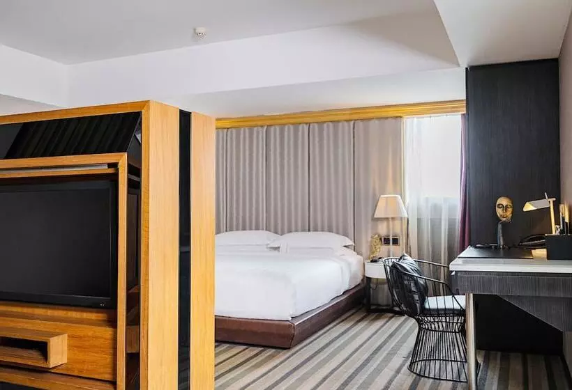 هتل Chongqing Kaoyu