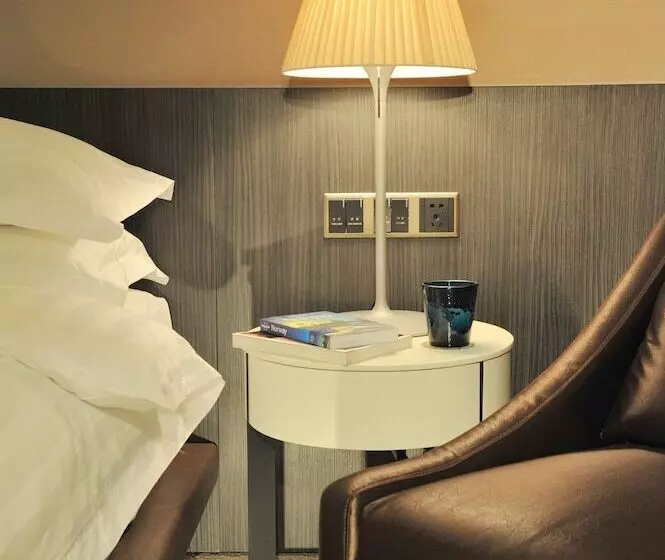 هتل Chongqing Kaoyu