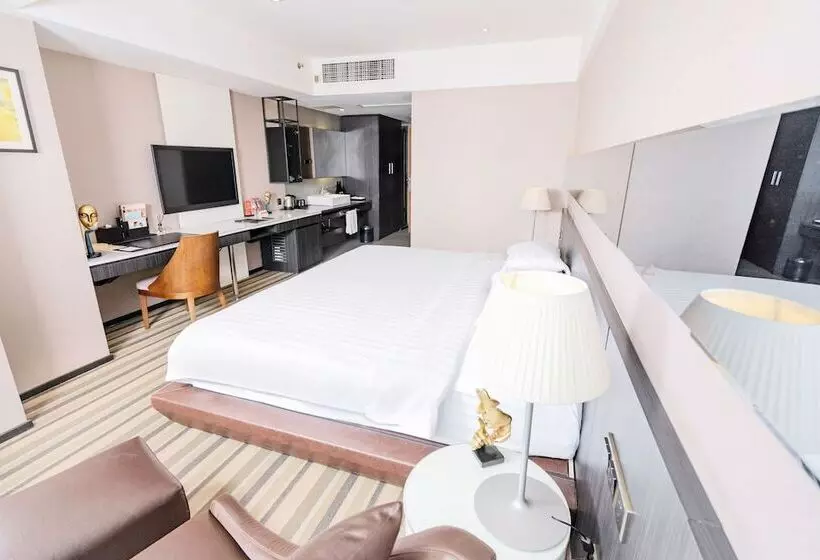 هتل Chongqing Kaoyu