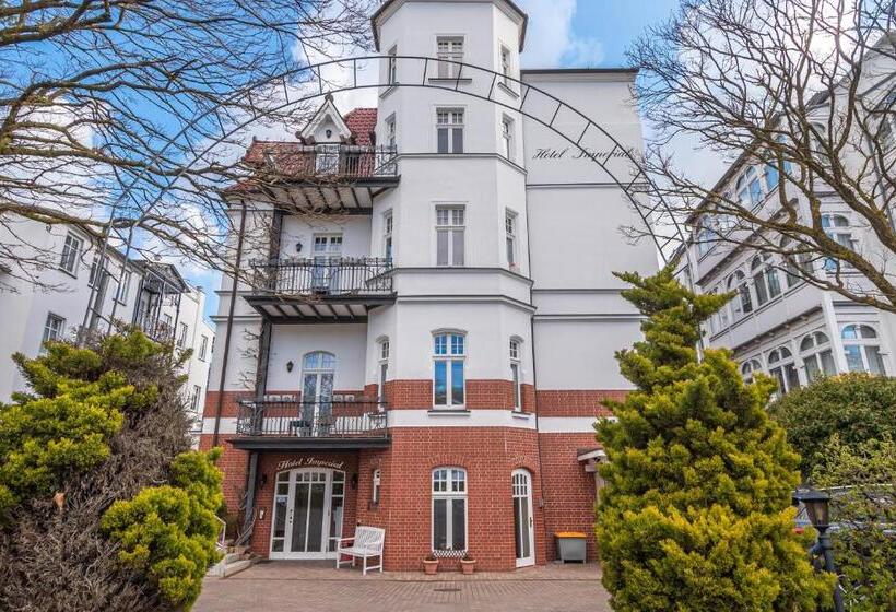 בית מלון כפרי Imperial Rügen