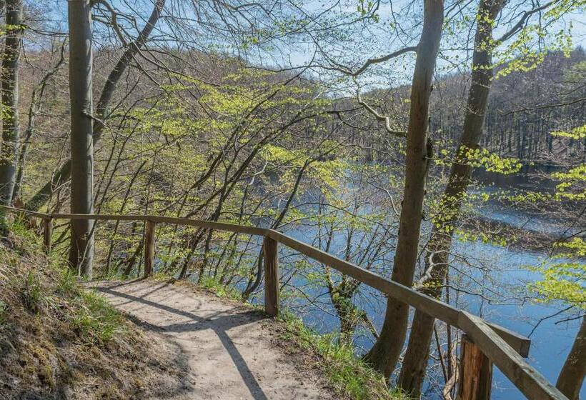 בית מלון כפרי Imperial Rügen