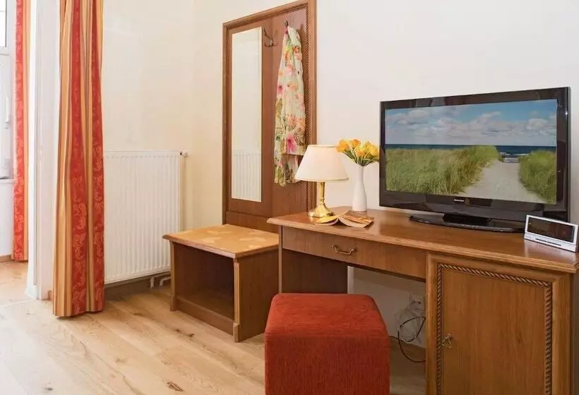 Отель Kaiser Wilhelm