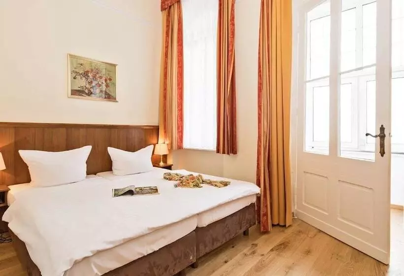 Отель Kaiser Wilhelm