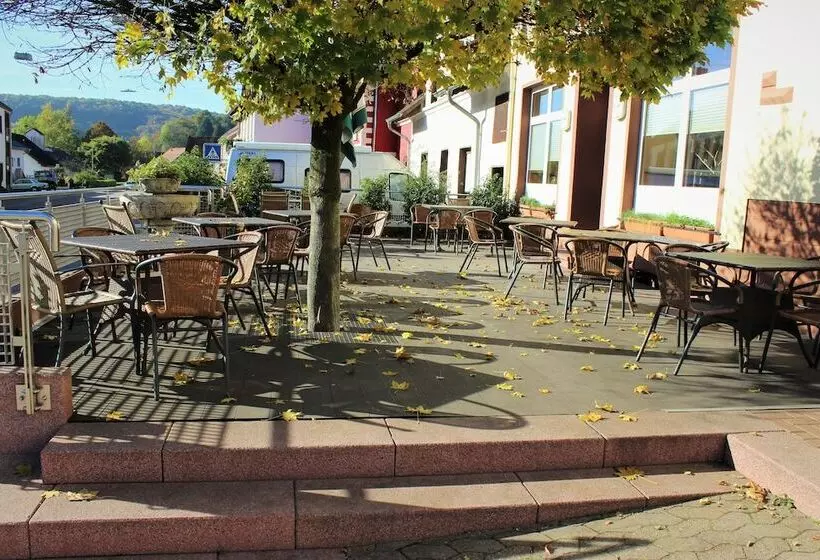 호텔 Restaurant Zum Schlossberg