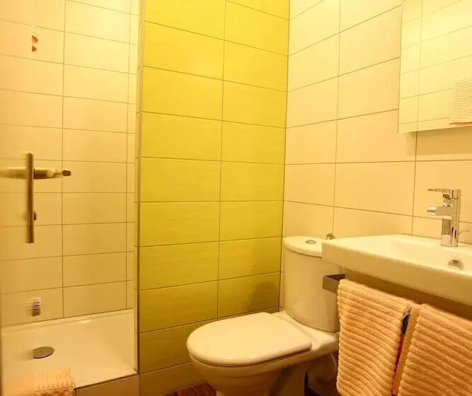 호텔 Restaurant Zum Schlossberg