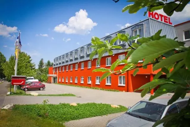 هتل Rosenstadt & Malxestube Restaurant